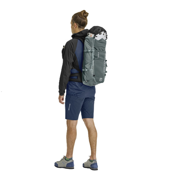 ORTOVOX TRAVERSE 30 - DISPONIBILE IN 4 COLORI