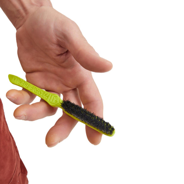 E9 Lilbrush Spazzolino da arrampicata per piccoli buchi e appigli - Disponibile in 2 colori