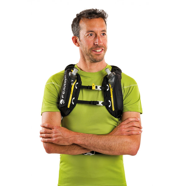 FERRINO X-RIDE 10 ZAINO LEGGERO ED ESSENZIALE IDEALE PER TRAIL E BICICLETTA