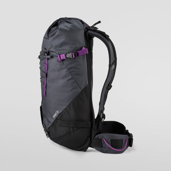 LA SPORTIVA GRANITE 32 ZAINO 32 LITRI DA ALPINISMO E SCIALPINISMO - DISPONIBILE IN 2 COLORI E 2 TAGLIE