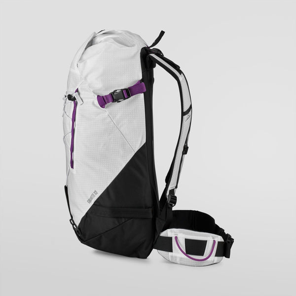 LA SPORTIVA GRANITE 32 ZAINO 32 LITRI DA ALPINISMO E SCIALPINISMO - DISPONIBILE IN 2 COLORI E 2 TAGLIE