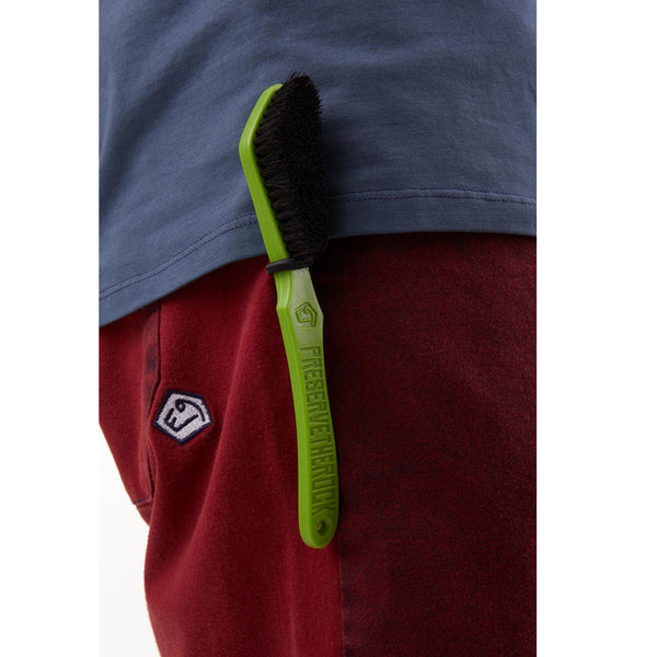 E9 Brush Spazzola da arrampicata iconica per bouldering e falesia - Disponibile in vari colori
