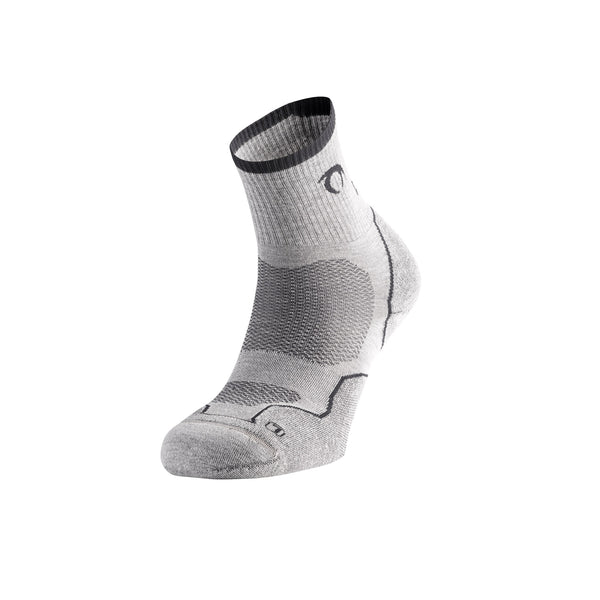LURBEL TIERRA THREE CALZE TECNICHE E TRASPIRANTI PER RUNNING E TREKKING