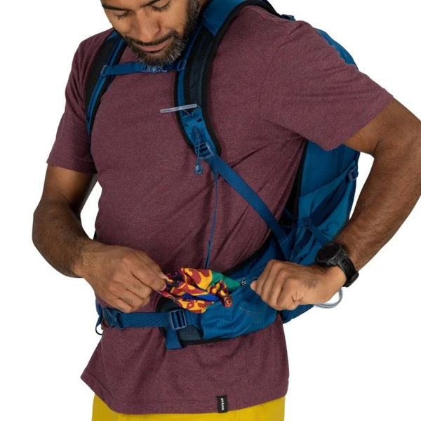 OSPREY TALON 11 ZAINO 11 LITRI LEGGERO E VERSATILE IDEALE PER TREKKING E BIKE