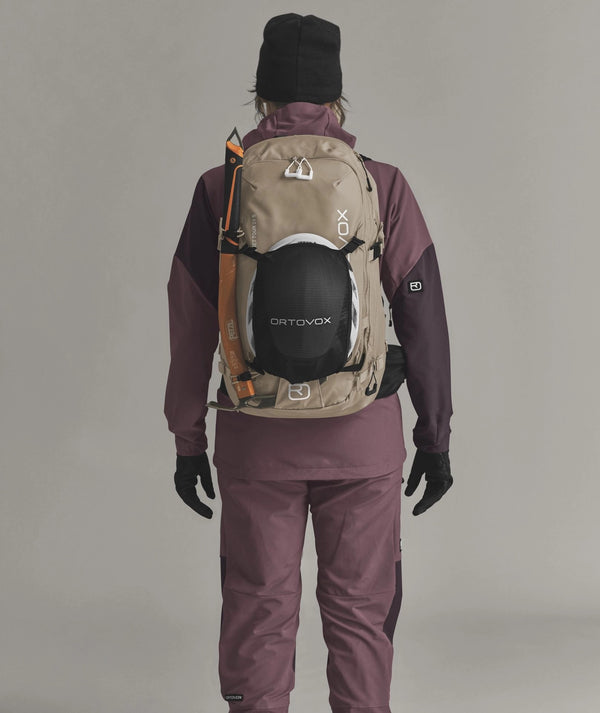 ORTOVOX VENET TOUR 28S ZAINO DA FREERIDE E SCIALPINISMO CON SCHIENALE CORTO
