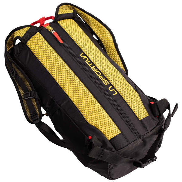 LA SPORTIVA ALPINE BACKPACK BLACK/YELLOW ZAINO 30 LITRI